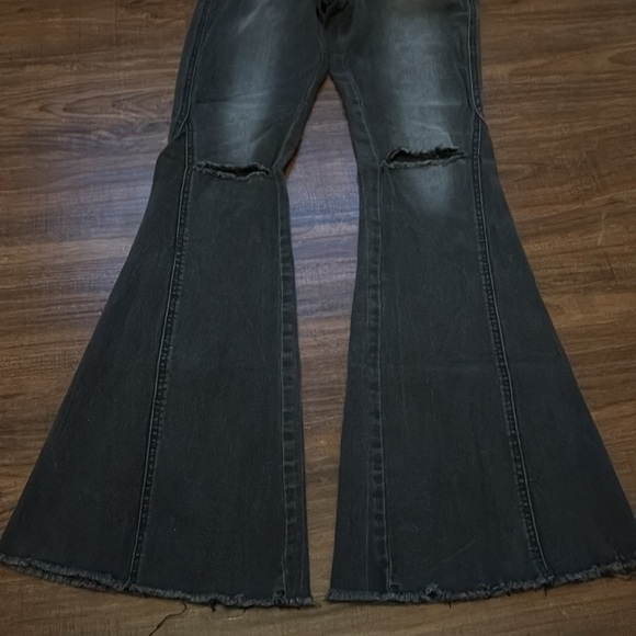 Black bell bottoms - Picture 2 of 3